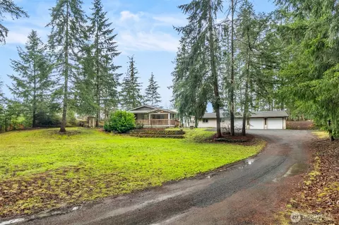 71 E Rhododendron Pl, Shelton, WA 98584