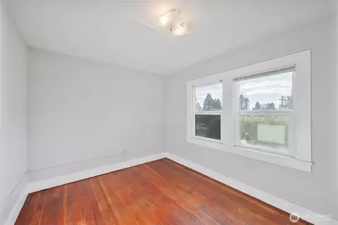 Bedroom - 2103 36th Ave, Longview, WA 98632 photo 4 of 4