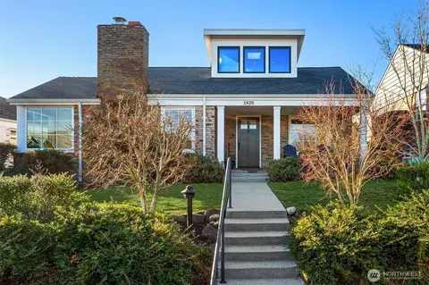 1925 35th Ave W, Seattle, WA 98199