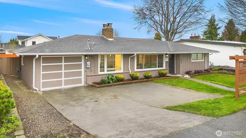 407 3rd Ave N, Edmonds, WA 98020