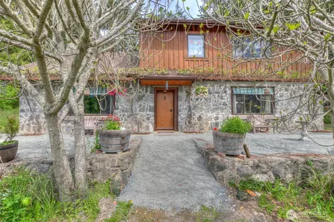 108 Pinneo Rd, Eastsound, WA 98245 photo 4
