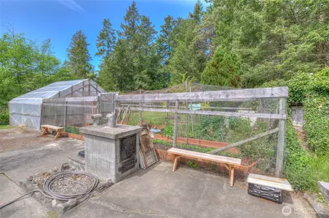 108 Pinneo Rd, Eastsound, WA 98245 photo 3