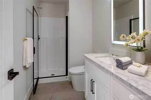 Bath - 1520 243rd Pl SW #A, Bothell, WA 98021 photo 1 of 5