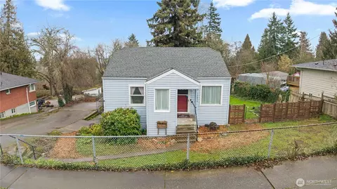 12630 24th Ave S, Seattle, WA 98168