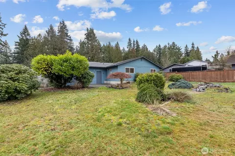 Exterior - 12830 55th Ave SE, Everett, WA 98208 photo 3 of 8