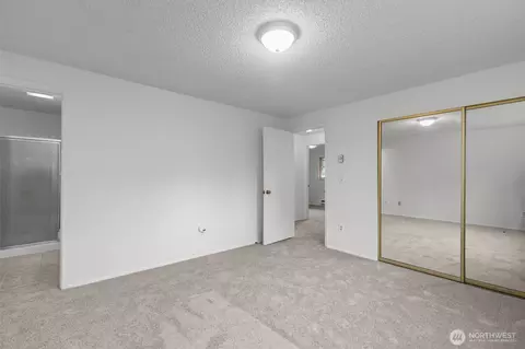 Bedroom - 12830 55th Ave SE, Everett, WA 98208 photo 3 of 12