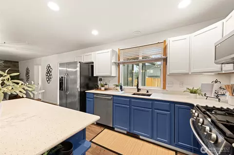 Kitchen - 3809 231st St E, Spanaway, WA 98387 photo 5 of 5