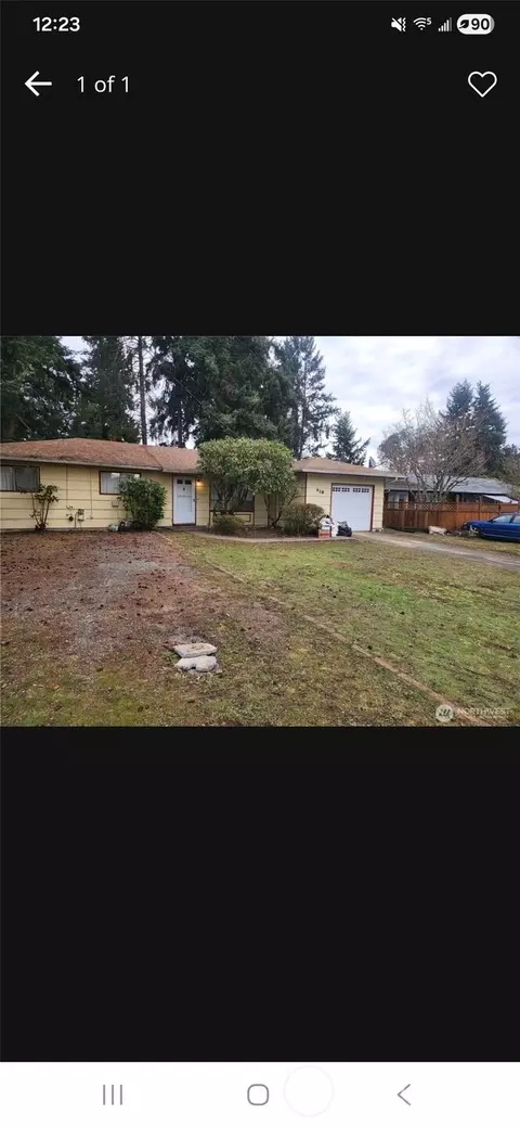 418 S 190th St, Burien, WA 98148