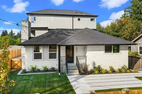 2032 NE 123rd St, Seattle, WA 98125