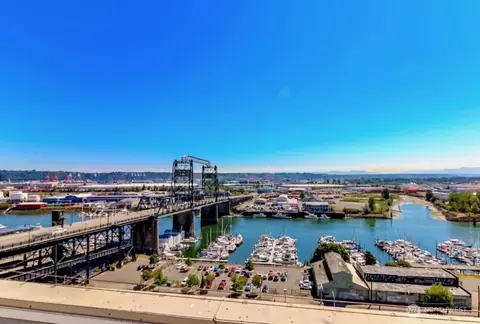 1120 Cliff St #211, Tacoma, WA 98402
