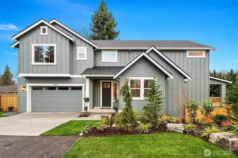 8405 NE 156th Pl, Kenmore, WA 98028