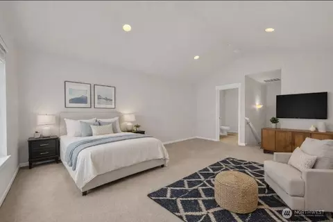 Bedroom - 160 E Soderberg Rd #L32, Allyn, WA 98524 photo 5 of 5