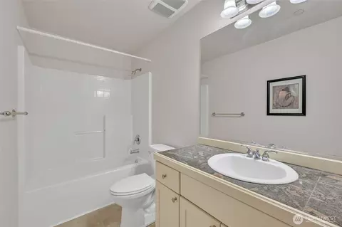 Bath - 160 E Soderberg Rd #L32, Allyn, WA 98524 photo 1 of 4