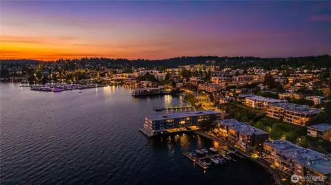 733 Lake St S #101, Kirkland, WA 98033