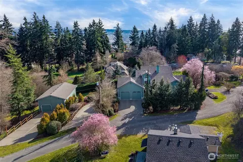 10316 43rd St E, Edgewood, WA 98372