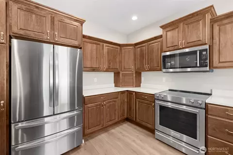 Kitchen - 191 Cascadia Loop, Sequim, WA 98382 photo 3 of 5
