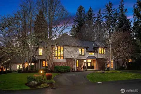 3533 262nd Ave SE, Sammamish, WA 98075