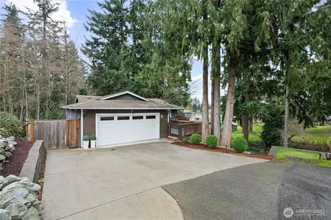 Exterior - 3 74th St SW, Everett, WA 98203 photo 2 of 11