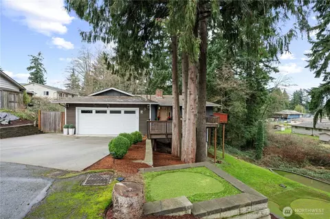 3 74th St SW, Everett, WA 98203