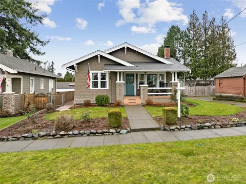 1829 Washington Ave, Enumclaw, WA 98022