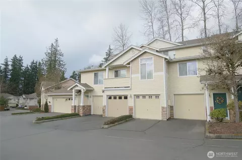 15806 18th Ave W #A-101, Lynnwood, WA 98087