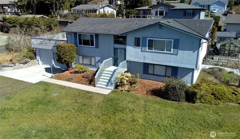 40 Dungeness Pl, Port Townsend, WA 98368