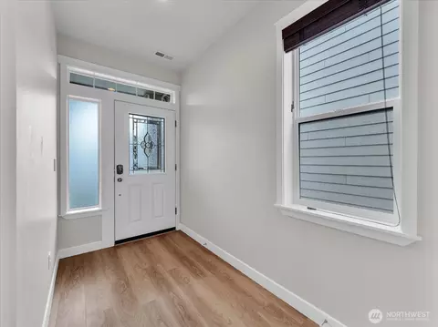 109 161st Pl SE, Bothell, WA 98012 photo 3
