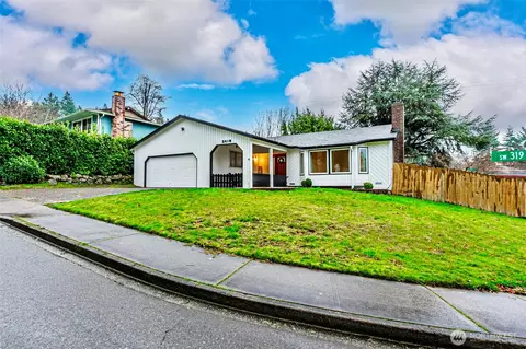 2419 SW 319th Pl, Federal Way, WA 98023