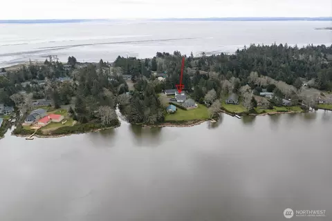 737 Dover Ct SE, Ocean Shores, WA 98569