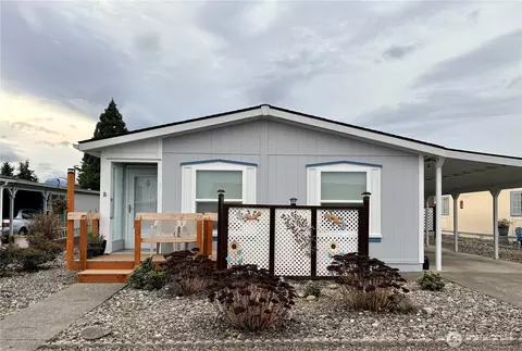 325 N Fifth Ave # 5, Sequim, WA 98382