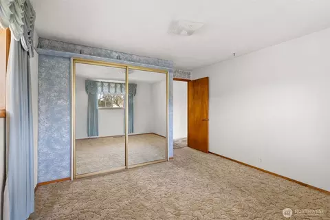 Bedroom - 1480 Rush Rd, Chehalis, WA 98532 photo 2 of 3