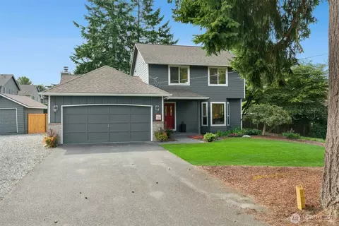1132 Crawford Rd, Lynnwood, WA 98036
