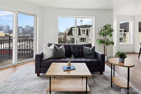 500 Aloha St #308, Seattle, WA 98109