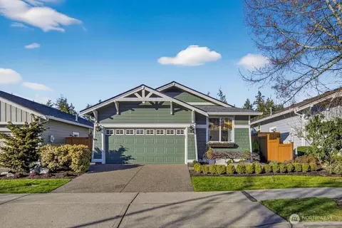 8236 NE Vashon Dr, Lacey, WA 98516