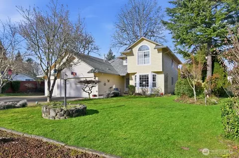 2718 NE 143 St, Vancouver, WA 98686