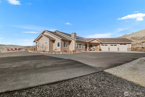 25 Sageland Rd, East Wenatchee, WA 98802