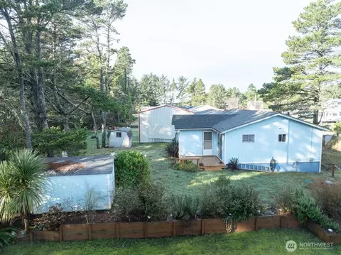 1504 170th Pl, Long Beach, WA 98631