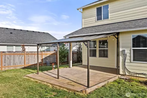 Other - 405 Cardinal Ave, Winlock, WA 98596 photo 4 of 6