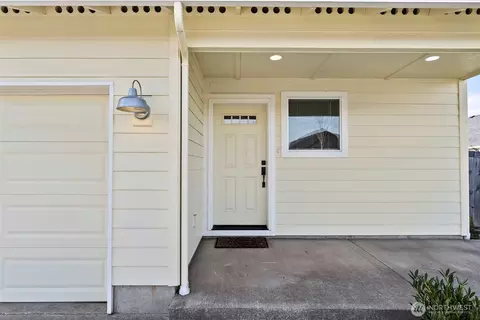 Other - 405 Cardinal Ave, Winlock, WA 98596 photo 1 of 6