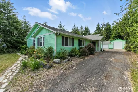 442 Rhododendron Dr, Sequim, WA 98382