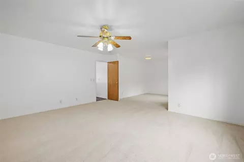 Living - 1116 Daffodil Ave NE, Orting, WA 98360 photo 4 of 5
