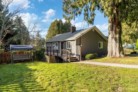 1819 S Marine Dr, Bremerton, WA 98312