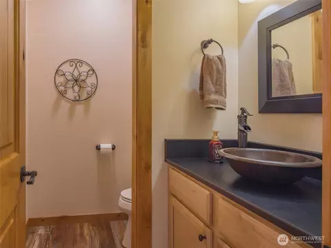 Bath - 161 Sims Ln, Sequim, WA 98382 photo 1 of 5