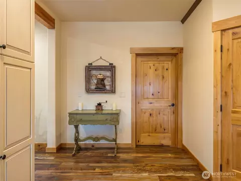 Entry Way - 161 Sims Ln, Sequim, WA 98382 photo 2 of 2