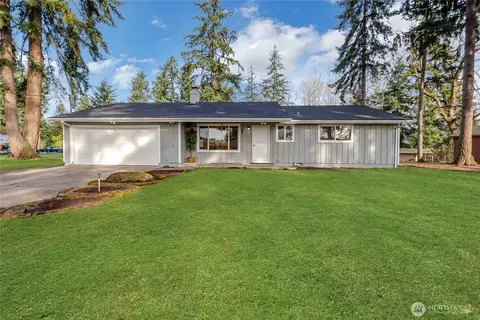 3205 192nd St E, Tacoma, WA 98446