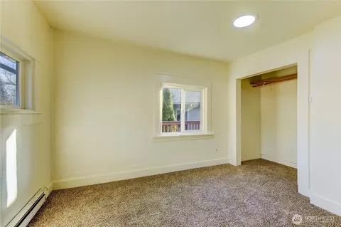 Bedroom - 1926 Monroe Ave, Everett, WA 98203 photo 1 of 7