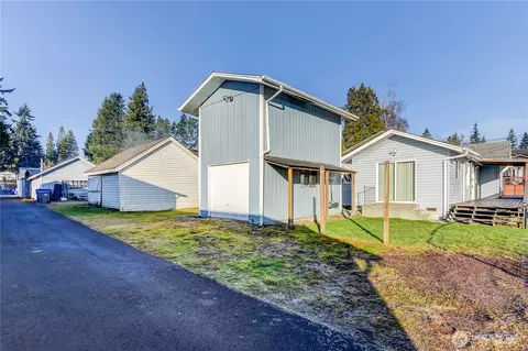 Exterior - 1926 Monroe Ave, Everett, WA 98203 photo 6 of 8