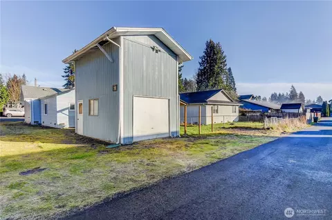 Exterior - 1926 Monroe Ave, Everett, WA 98203 photo 4 of 8