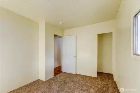 Bedroom - 1926 Monroe Ave, Everett, WA 98203 photo 4 of 7