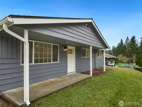 13647 197th Ave SE, Renton, WA 98059